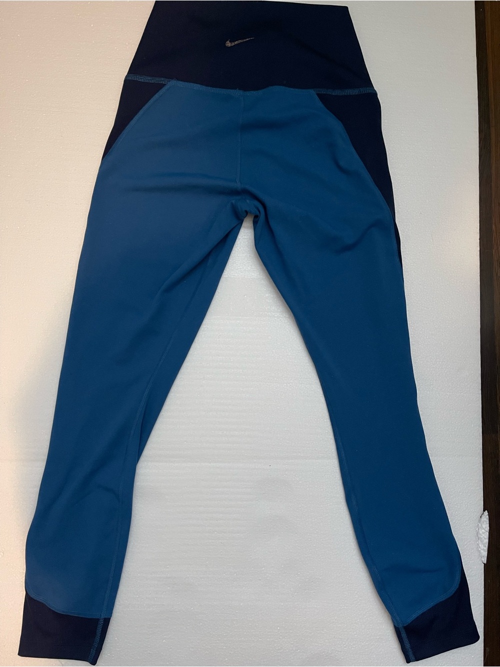Nike Teal and Navy Colorblock Women's Leggings - Picture 2 of 4
